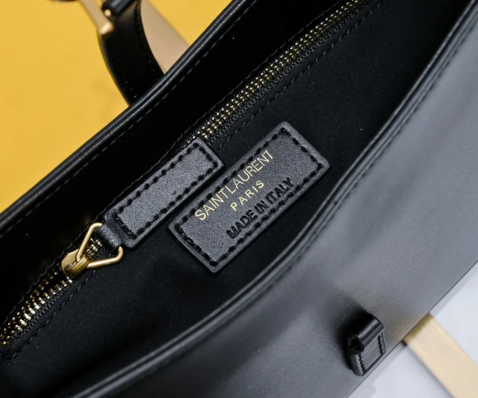 saint-laurent-ysl-the-5-to-7-hobo-bag-leather-black thumbnail 5