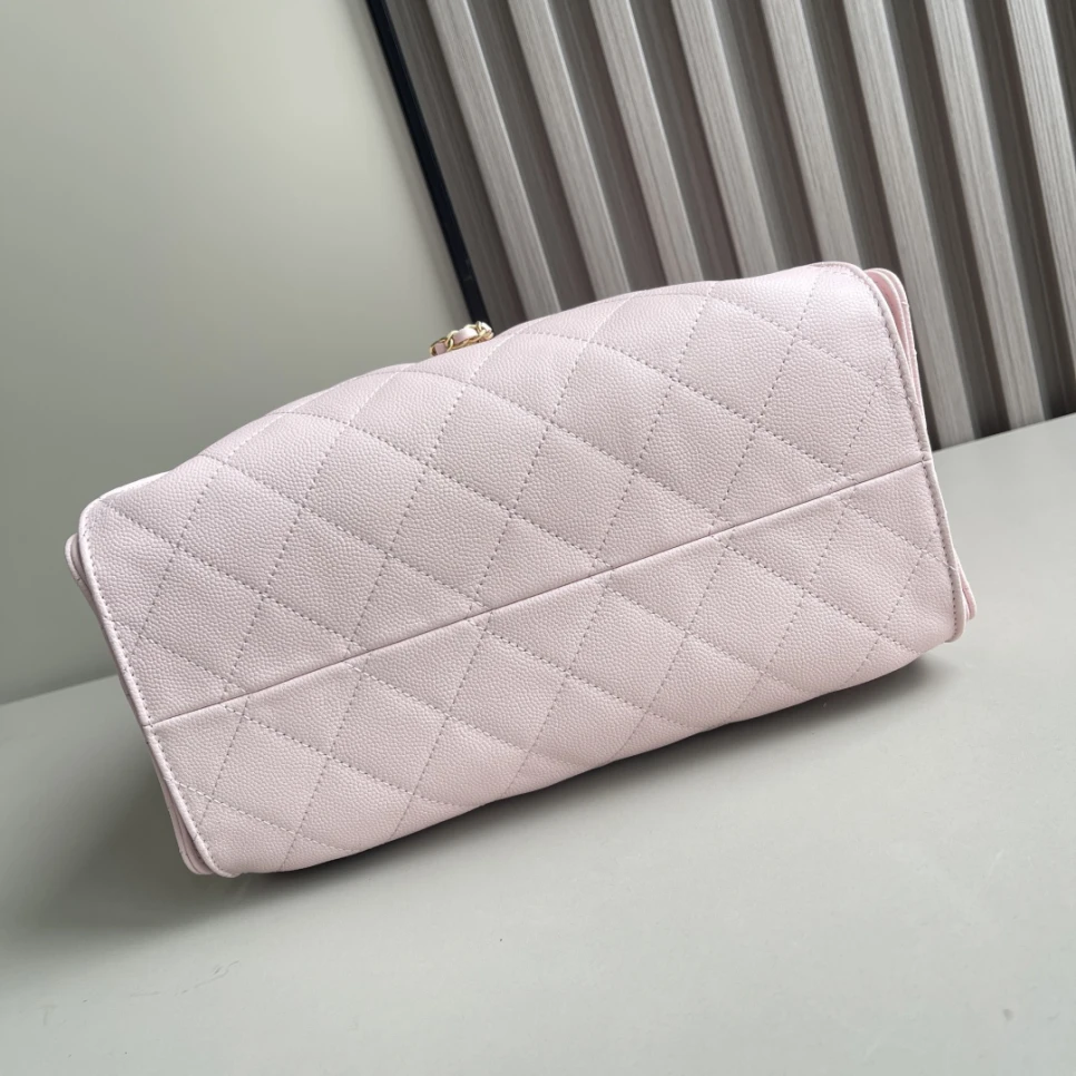 chanel-25-handbag-grained-calfskin-gold-tone-metal-pink thumbnail 9