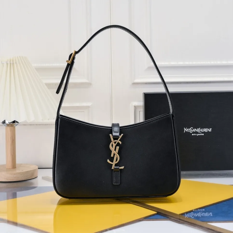 saint-laurent-ysl-the-5-to-7-hobo-bag-leather-black thumbnail 2