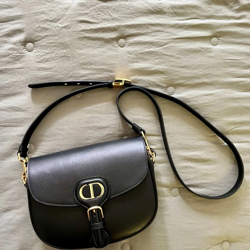 dior-bobby-medium-bag-with-shoulder-strap thumbnail 6