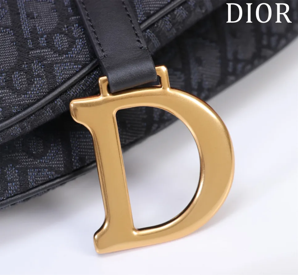 dior-saddle-handbag-oblique-jacquard-black thumbnail 6