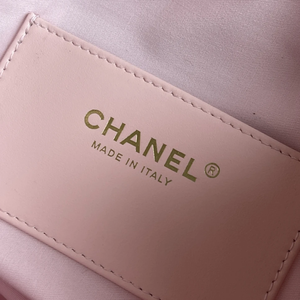chanel-25-handbag-grained-calfskin-gold-tone-metal-pink thumbnail 7