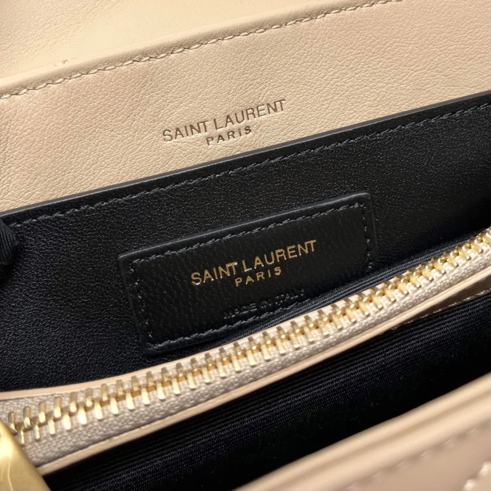 aint-laurent-loulou-small-quilted-leather thumbnail 6