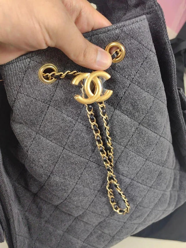 chanel-25-medium-shoulder-bag thumbnail 5