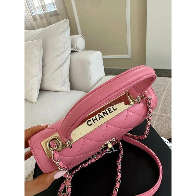 chanel-trendy-cc-flap-bag-small thumbnail 7