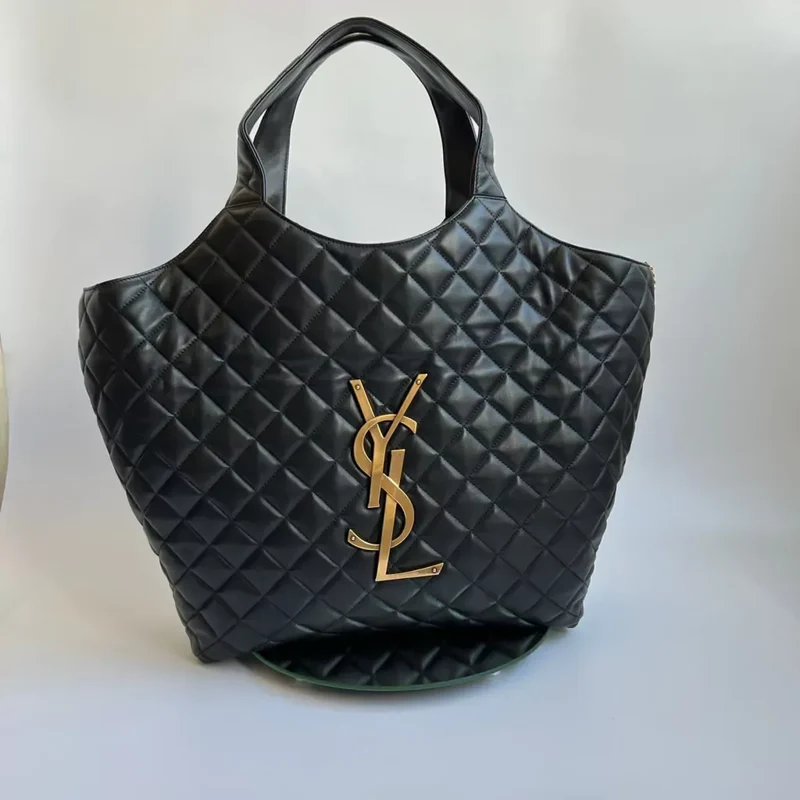 saint-laurent-icare-handbag-made-of-quilted-lambskin-leather thumbnail 7