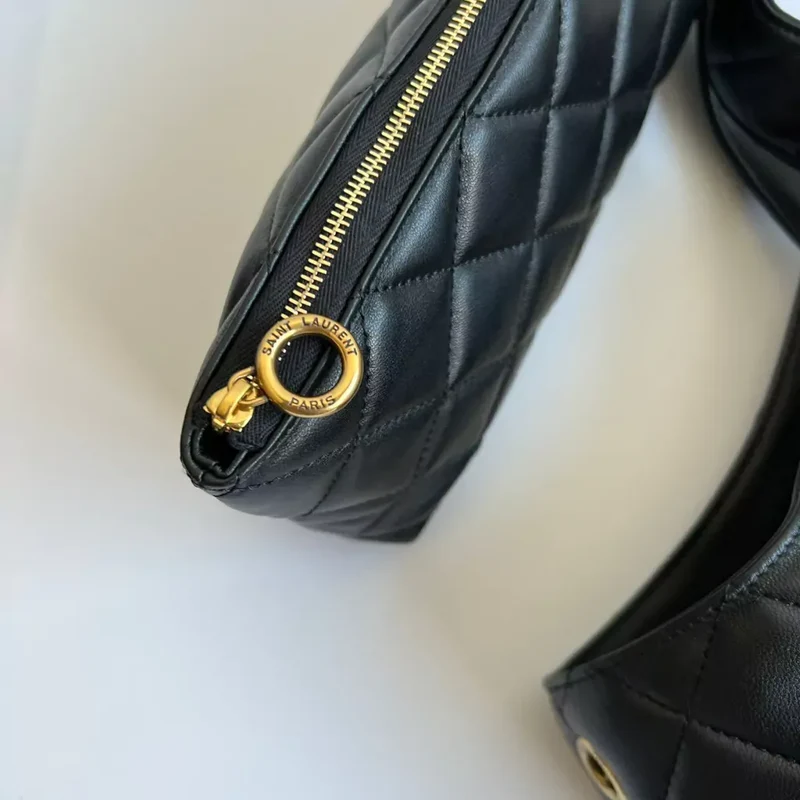 saint-laurent-icare-handbag-made-of-quilted-lambskin-leather thumbnail 9