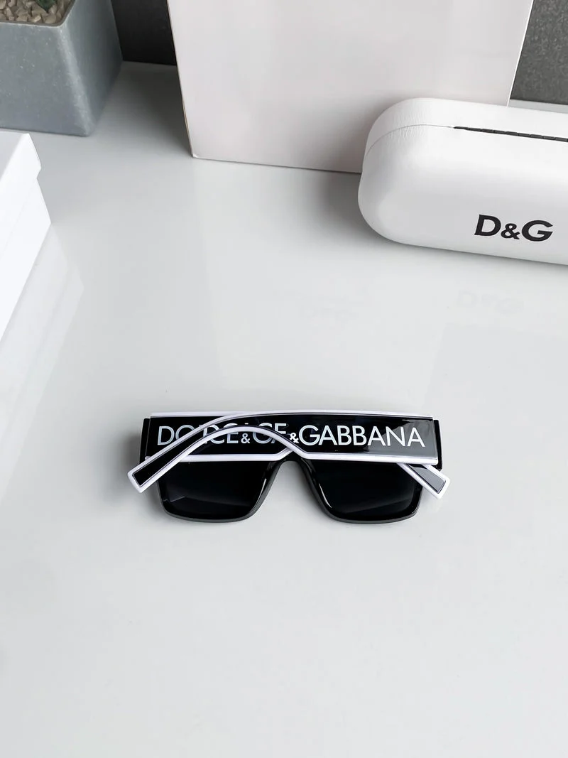 sunglasses-dolce-and-gabbana thumbnail 5